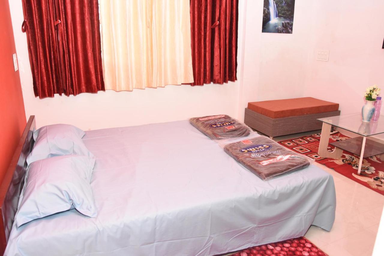 H P Homestay Dharwad Exterior photo