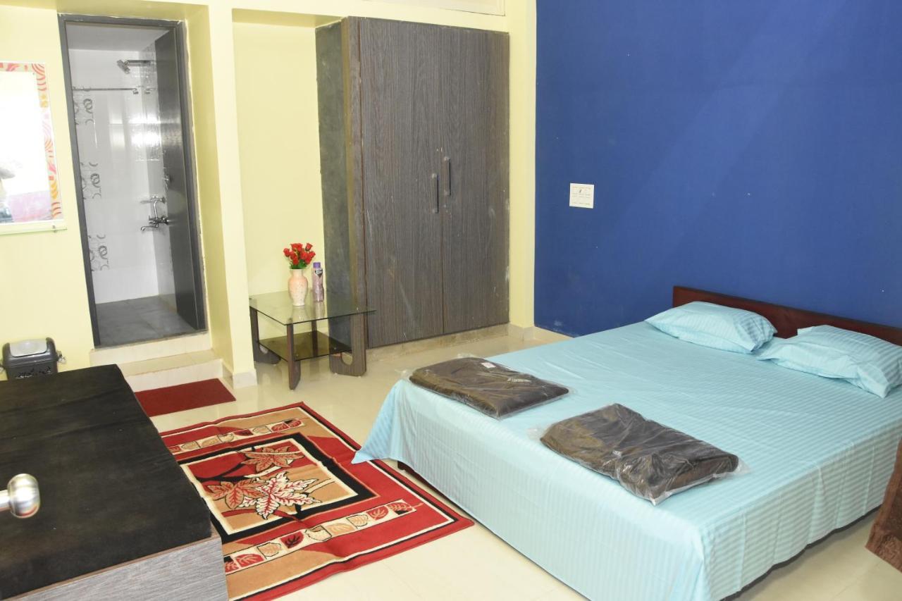 H P Homestay Dharwad Exterior photo
